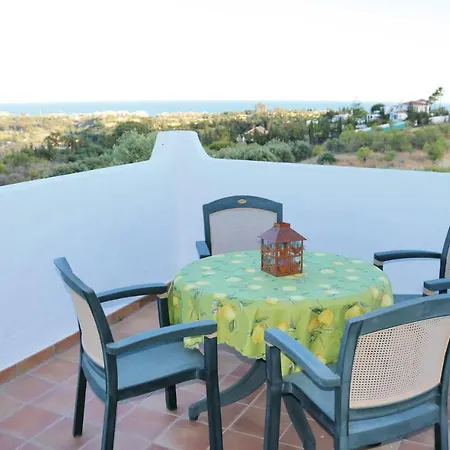 Three-bedroom In Апартаменты
